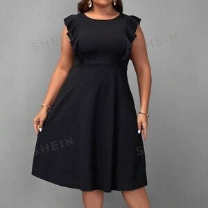 Pre-Owned Black SHEIN Clasi Plus Ruffle Trim A-Line Dress
